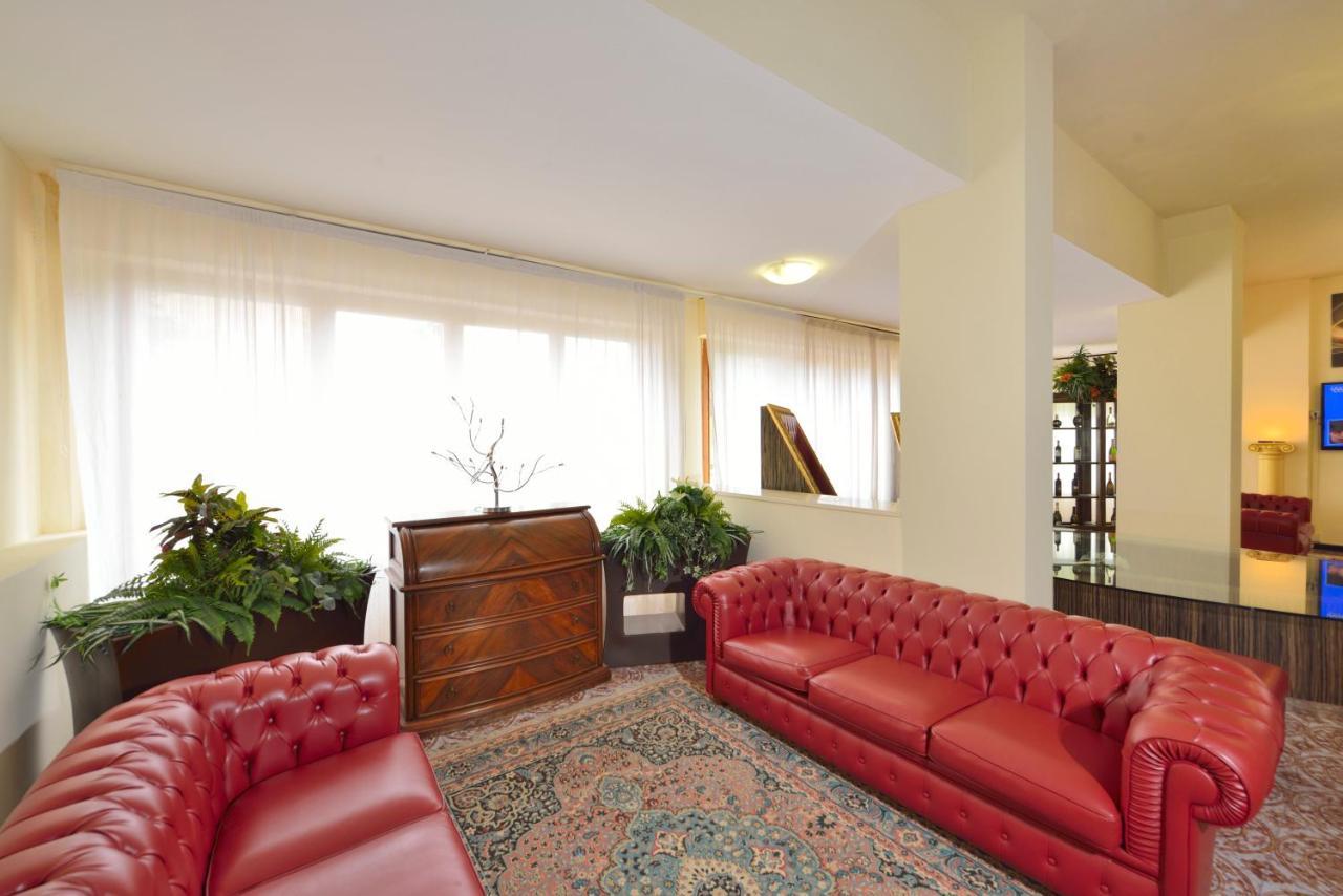 Hotel Attico Chianciano Terme Exteriör bild