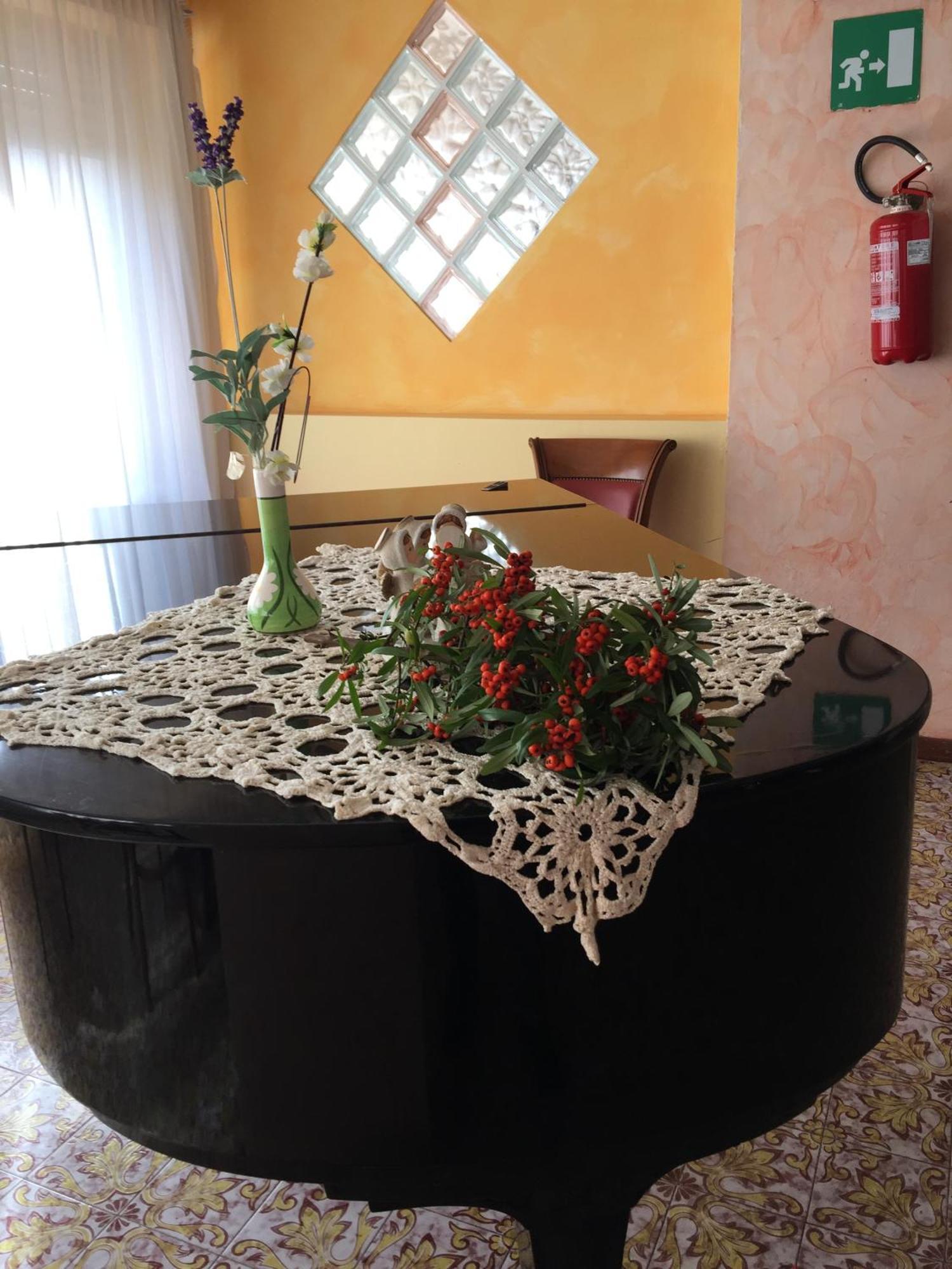 Hotel Attico Chianciano Terme Exteriör bild