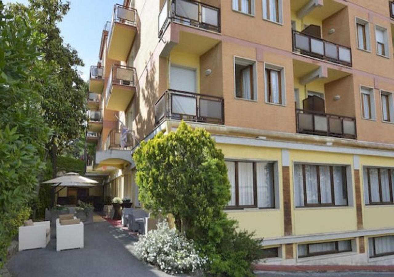 Hotel Attico Chianciano Terme Exteriör bild